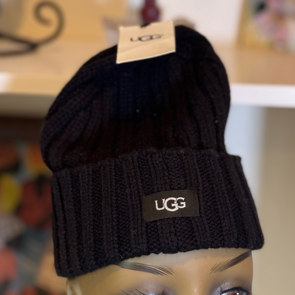 UGG Charcoal Knit Beanie Unisex